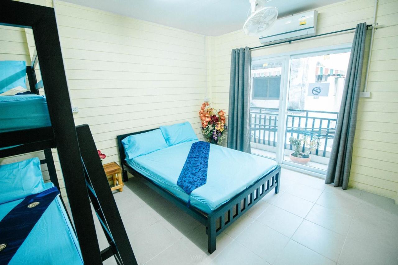 Baanbangkok Chinatown Hotel Bagian luar foto