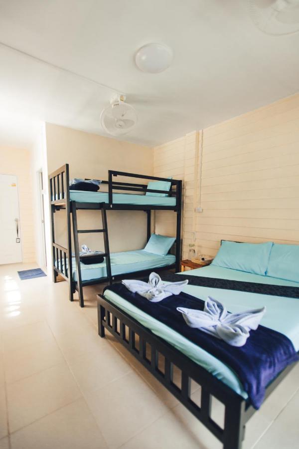 Baanbangkok Chinatown Hotel Bagian luar foto